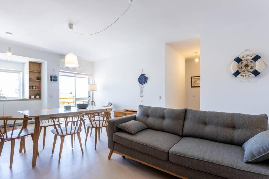 Cozy Ap Renovado 1ª Linha De - Armação Pêra Armação de Pêra
